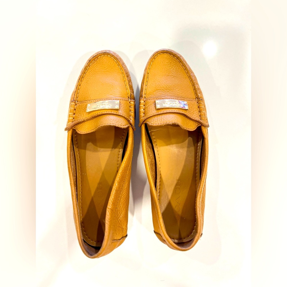 Coach shoes caramel brown
